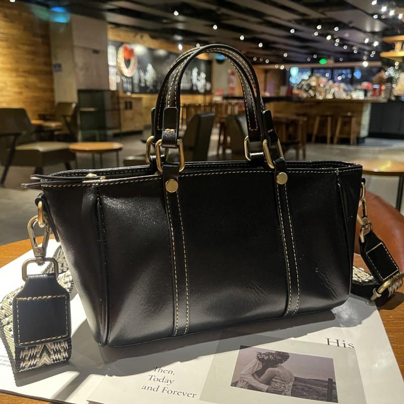 

Retro Top-layer Cowhide Women s Bag Authentic Leather Vegetable Tanned Portable Cross-body Tree Cream Polished Soft Live Broadcast Model 837 чорний