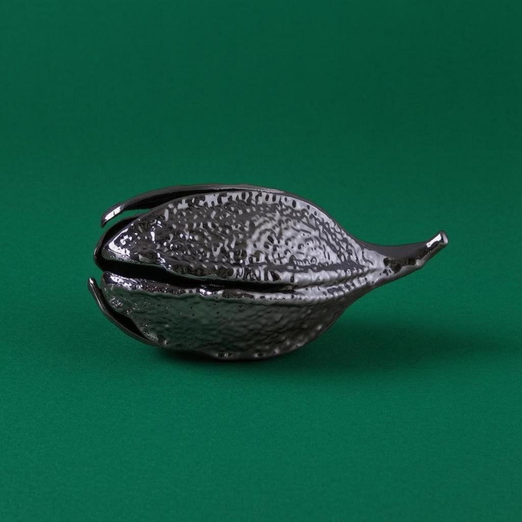 Pod Ornament Electroplated Resin Decor Hammered Texture for Display Styling