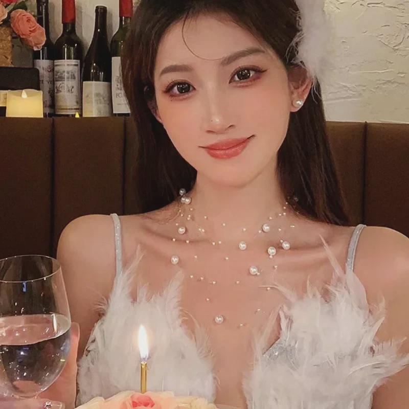 "Elegant Multi-Layer Pearl Clavicle Necklace - Light Luxury & Chic Design"