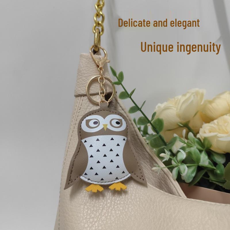 High-End Owl Charm Leather Key Accessory with 3D Cotton Design