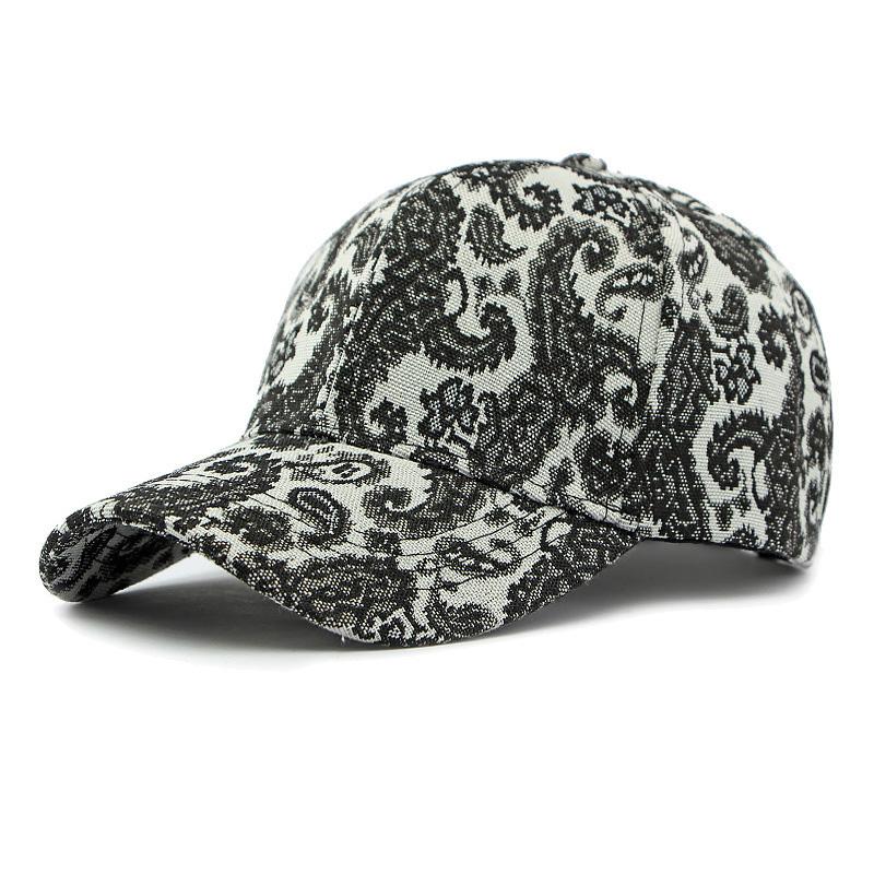 Retro Totem Graffiti Ethnic Style Print Baseball Cap Outdoor Sunscreen Duckbill Hat Fashion Sports Sun Protection Cap