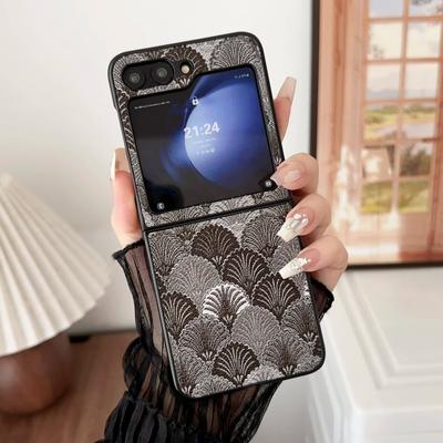 Funda de cuero retro de lujo para Samsung Galaxy Z Flip 6 5 4 3, carcasa de diamantes de imitación, plegable, a prueba de golpes, protección completa