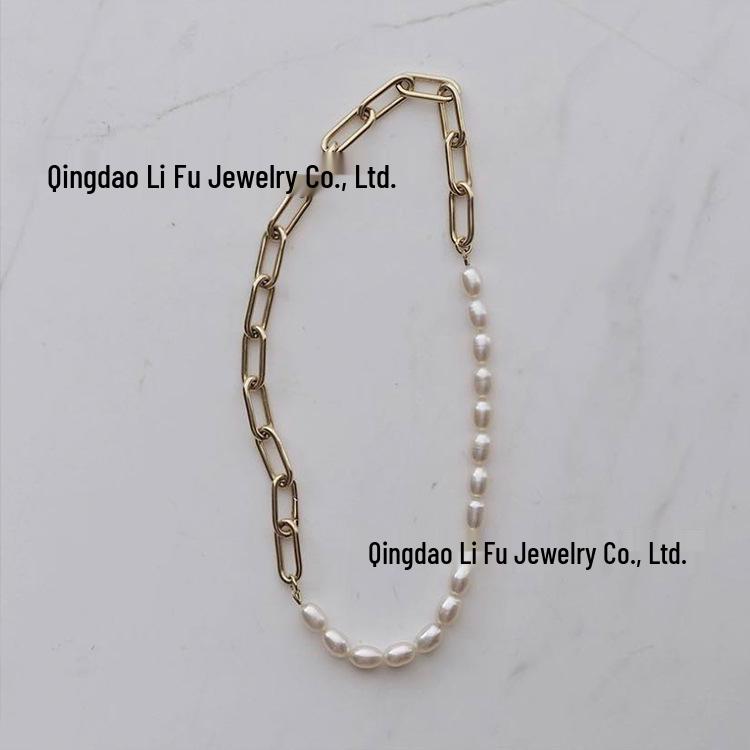 

Elegant Double-Layered Freshwater Pearl Necklace for Women - Light Luxury Clavicle Chain 2021