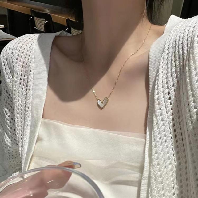 Fashionable Gold/Silver Heart Necklace Titaniums Steel Clavicle Chain Adjustable Length Choker Fashionable Women Jewelry