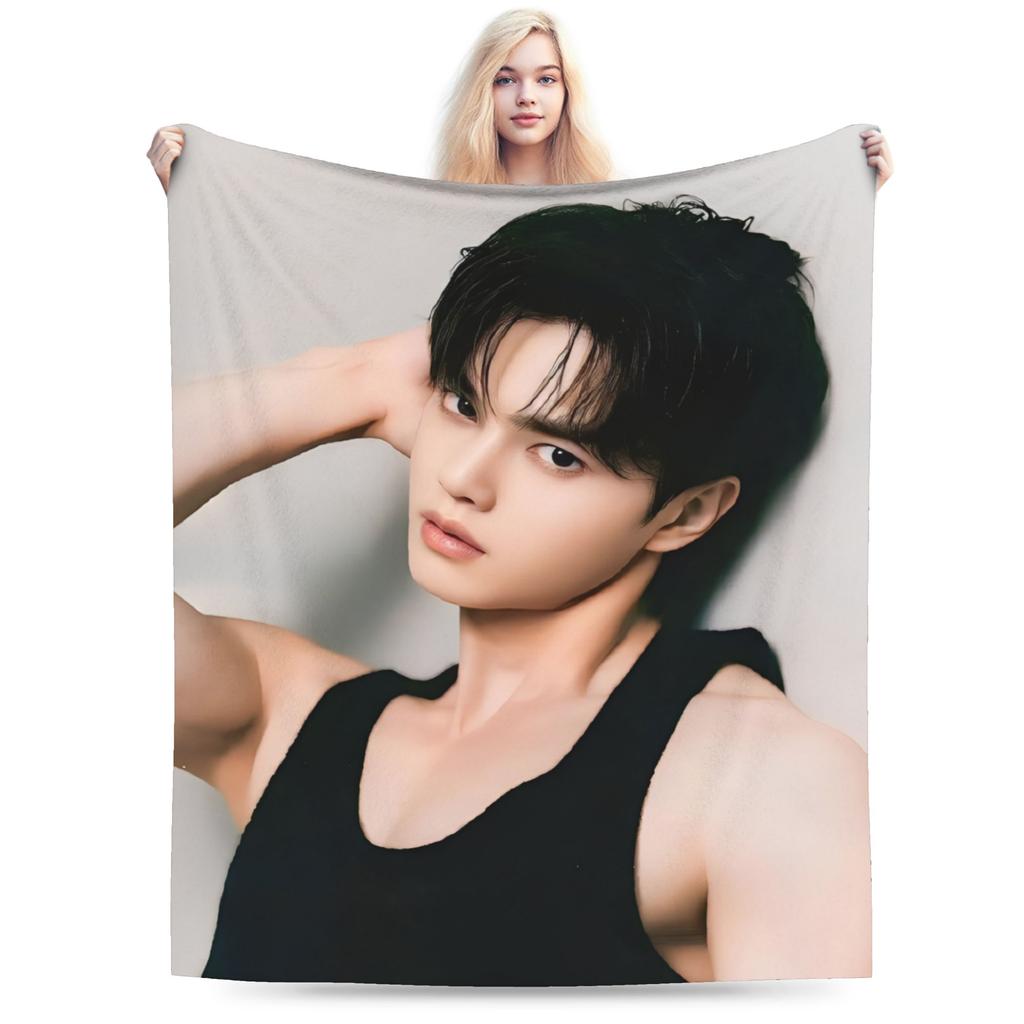 Song Kang Korejský Pop Deku Pikniková Flanelové Ložní Přikrývky Na Pohovku Židli Teplý Design Kvalitní Přehoz Dárek