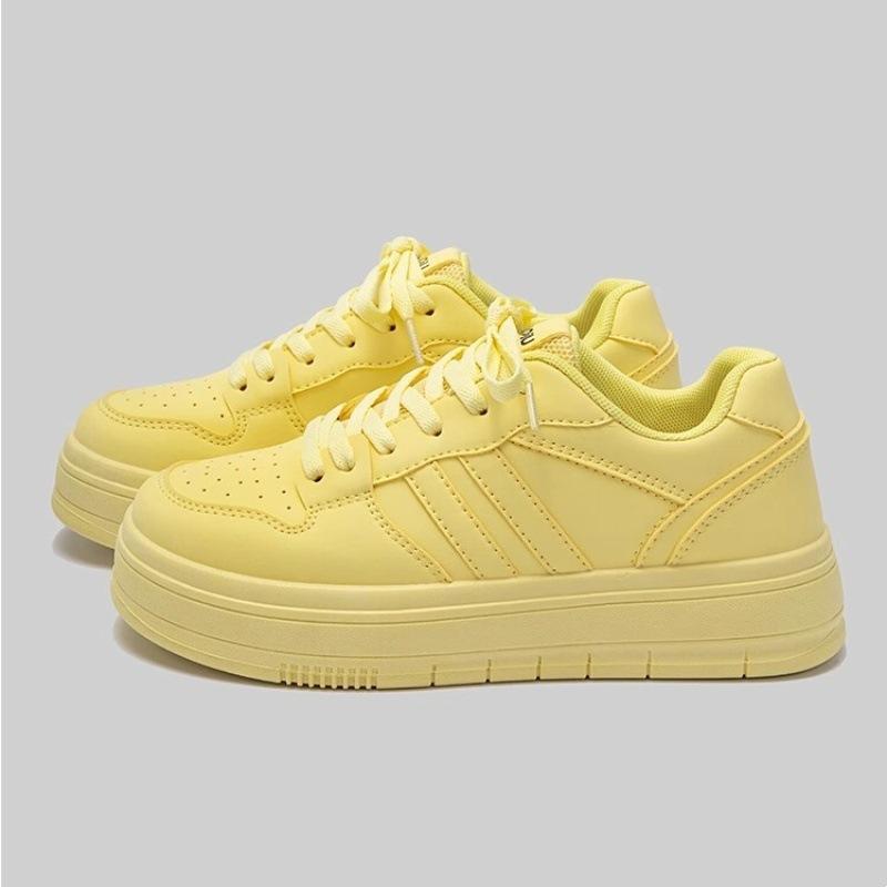 

Thick-soled heightening casual board shoes women s shoes Hong Kong style student versatile bread shoes ins tide sports shoes 2025 new 35 жёлтый