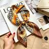 Commuter elegant flower silk scarf women's contrasting color retro printing satin scarf shirt with multi-purpose decorative small scarf