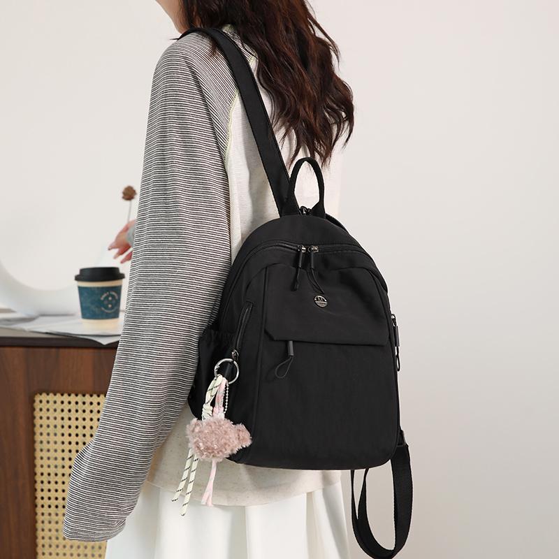 Backpack Women's Lightweight Large Capacity Student Schoolbag Nylon Travel Backpack