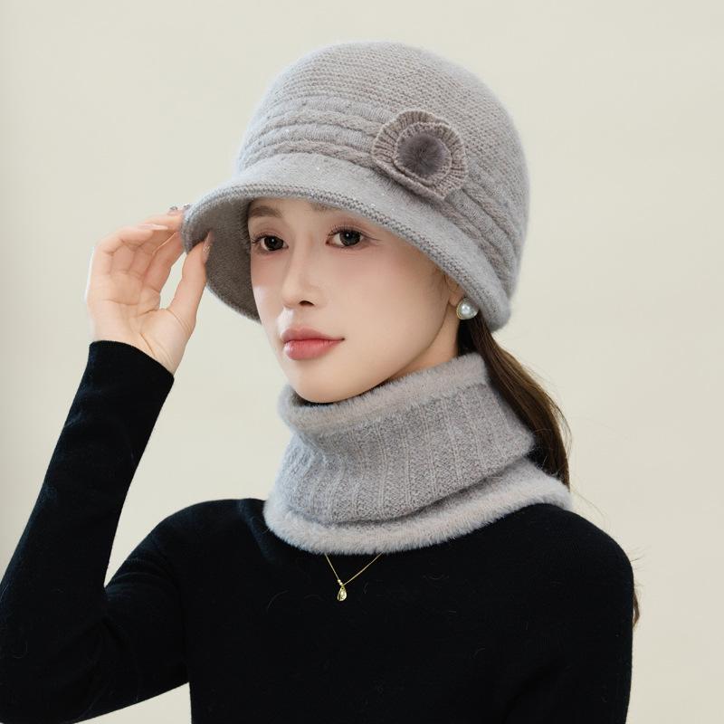 New Autumn and Winter Three Dimensional Flower Sequin Rabbit Feather Duckball Cap Outdoor Cold Proof Pot Hat Can Scarf Warm Set