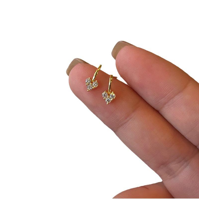 Elegant Zircon Heart Stud Earrings for Women: Chic, Stylish, Versatile, Sleep-Friendly
