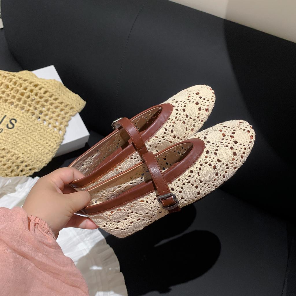 Grape mother's new romantic hollowed-out crochet splicing versatile shallow mouth one-word belt Mary Jane women's summer flat-soled single shoes