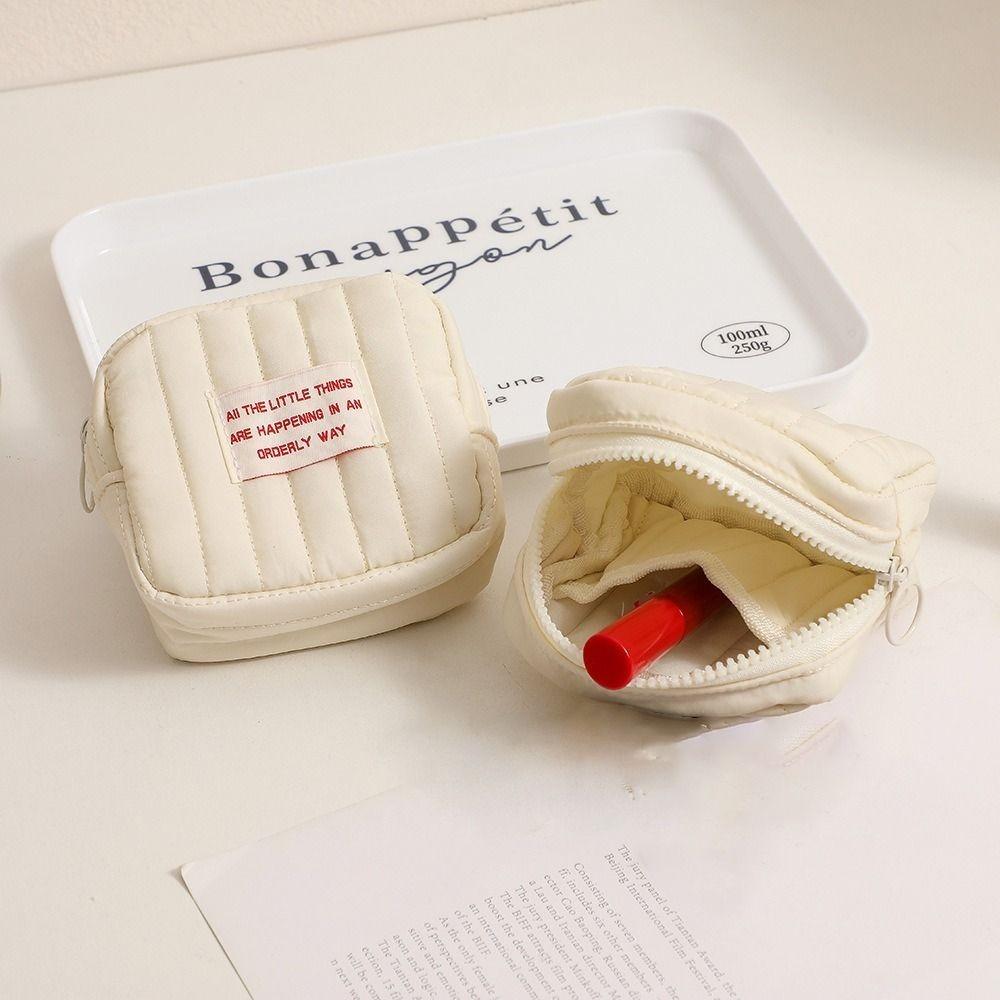 Small Earphone Lipsticks Sanitary Pads Storage Organizer Pouch Bag Case Mini Zipper Women Makeup Cosmetic Bag Coin Purse Wallet
