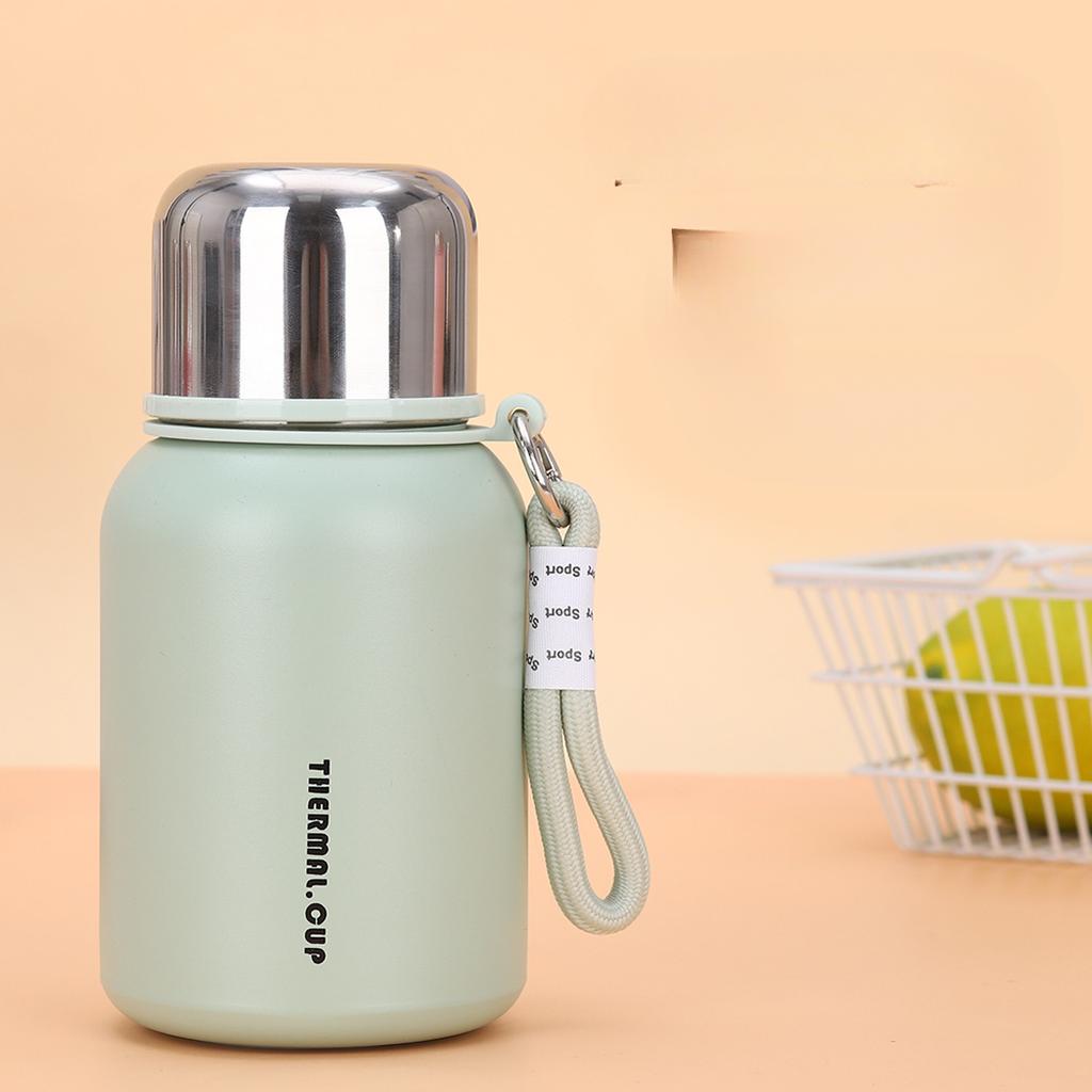 Neuer Thermobecher mit großer Kapazität, praktischer Sportbecher für den Außenbereich, Mini-Kompakt-Wasserbecher aus Edelstahl
