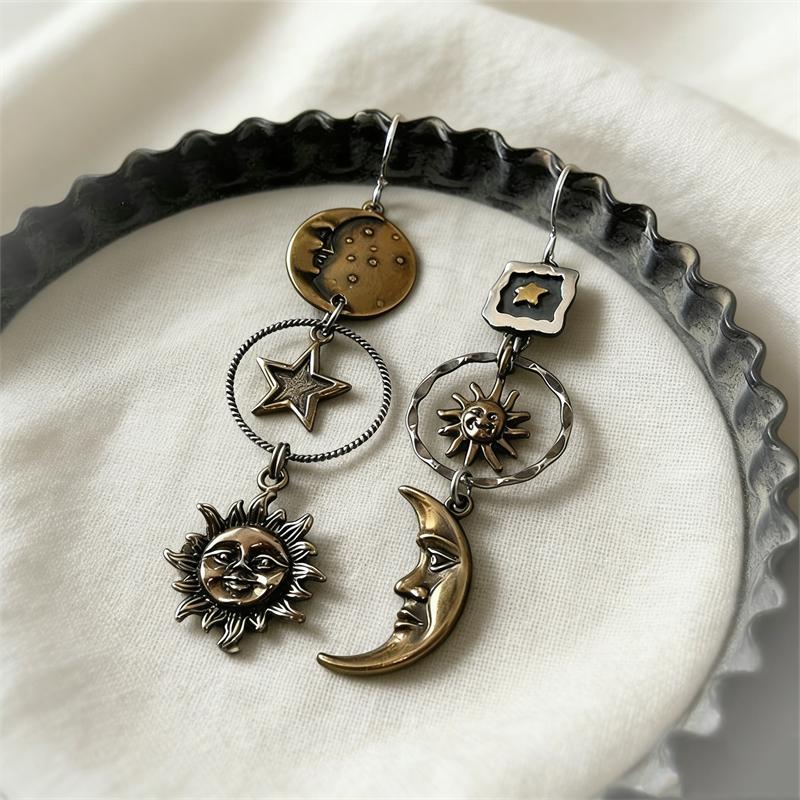 Boucles d'oreilles pendantes vintage Free People Visage Soleil Lune pour femmes, design créatif, boucles d'oreilles asymétriques, bijoux de fête rétro