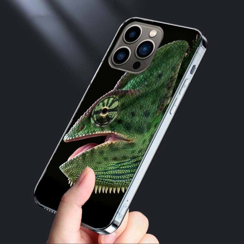 Chameleon Funny Wildlife Phone Case For Iphone 16E 15 Pro 14 Plus 17E 16 17 Pro Max Air 11 12 13 Mini Shockproof Capa Cute Co