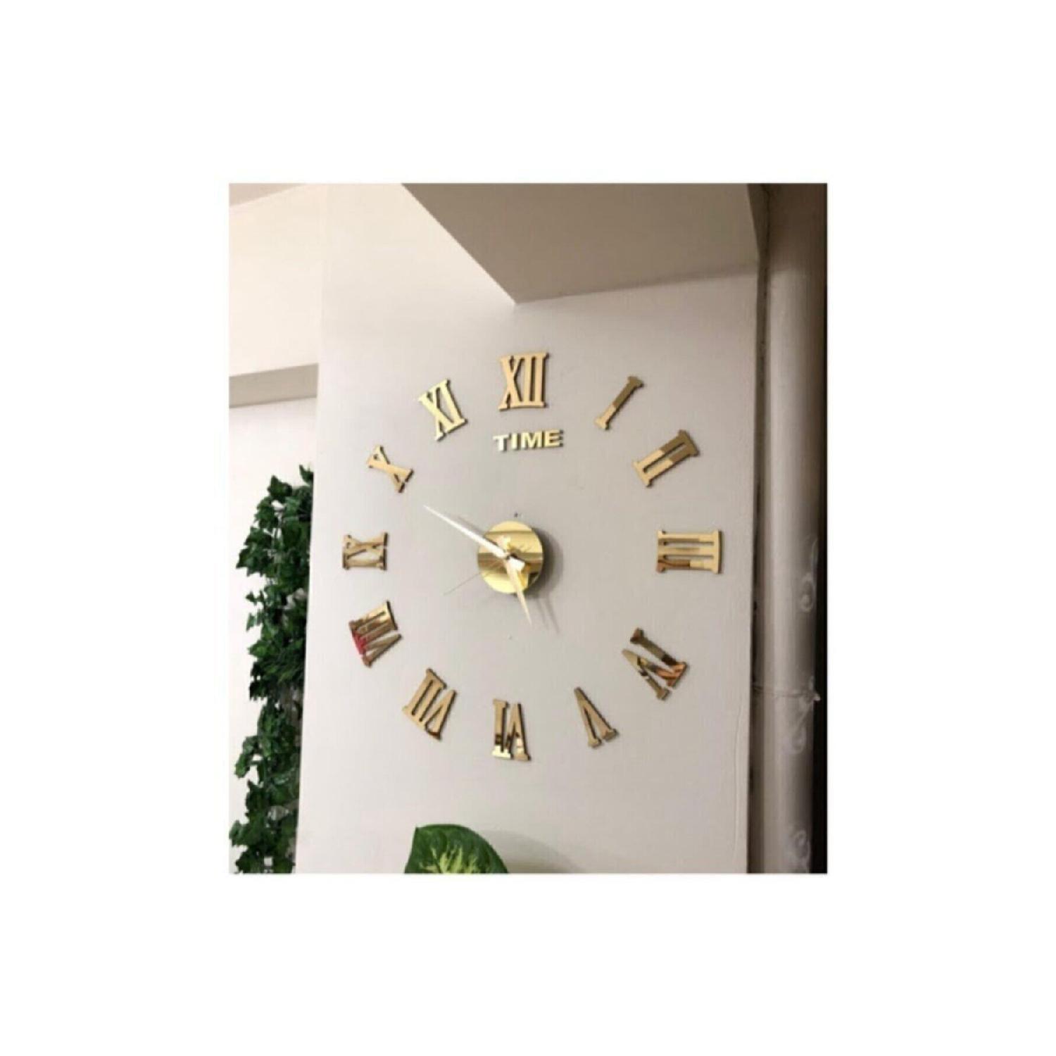 

3d Mirror Roman Numeral Decorative Large Size Wall Clock