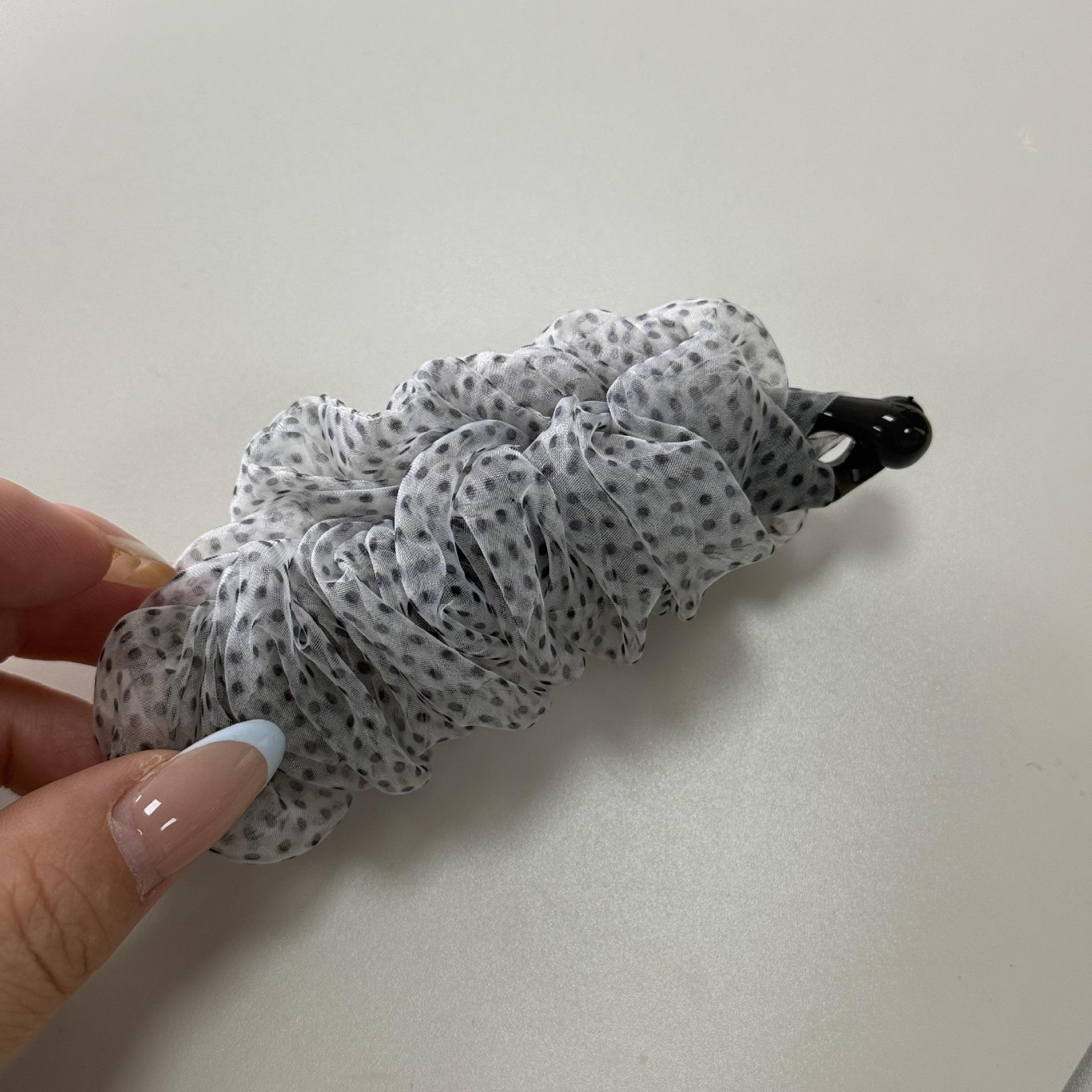 Elegant Floral Pleated Mesh Banana Hair Clip - High-End Chic Ponytail Accessory