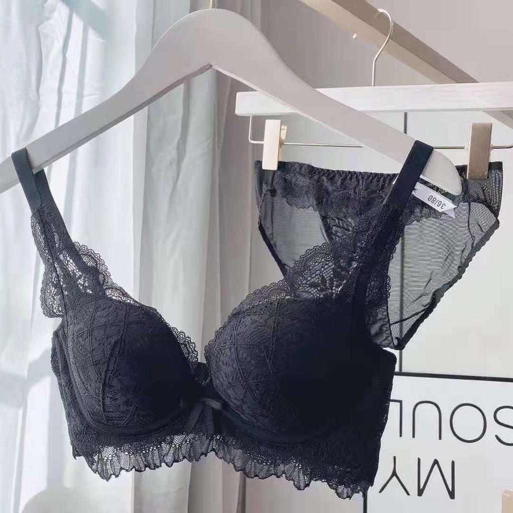 Japanese Style Wire-Free Push-Up Bra: Sexy, Comfortable, Anti-Sag, Adjustable, Seamless, Beautiful Back Design for Small Busts