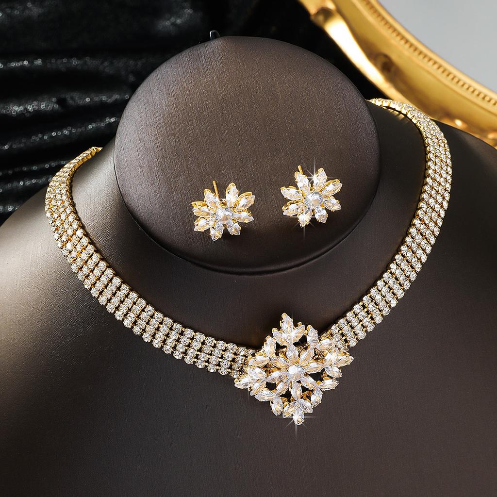 3PC Women's Fashion Copper Inlaid Zircon Claw Chain Flower Necklace Earring Set Suitable for Wedding, Party, Festival Gifts