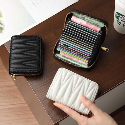 Elegant Women's Anti-Demagnetization Multi-Card Slot Coin and ID Holder