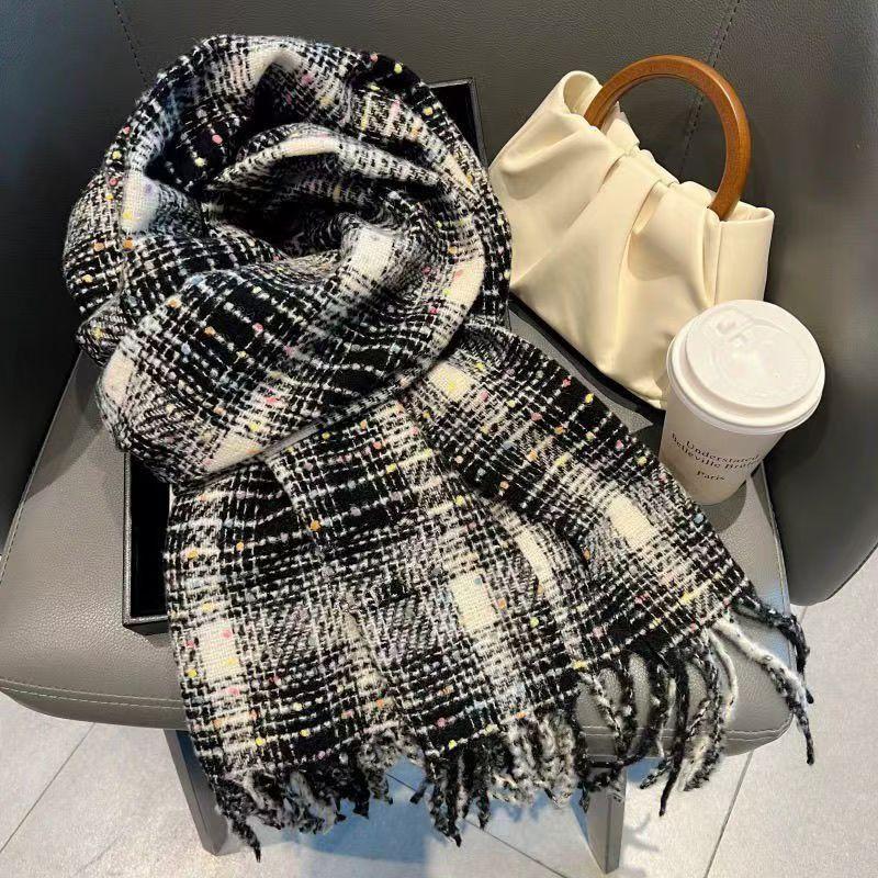 Korean Version Ins White Plaid Scarf Women's New Autumn and Winter Student Couple Fashionable Versatile Warm Scarf