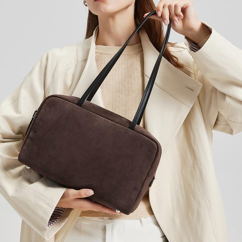 Frosted Cowhide Big Bag, New Large-capacity Portable Shoulder Bag, Genuine Leather Retro Bowling Bag.