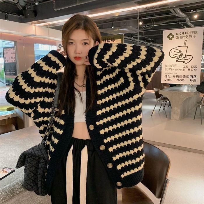 Women's Knitted Sweater Cardigan New Mid Long V-neck Cardigan Sweater Autumn/winter