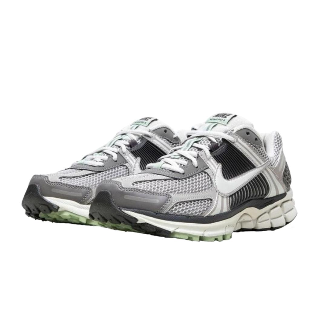 Nike Zoom Vomero 5 Cobblestone Flat Pewte