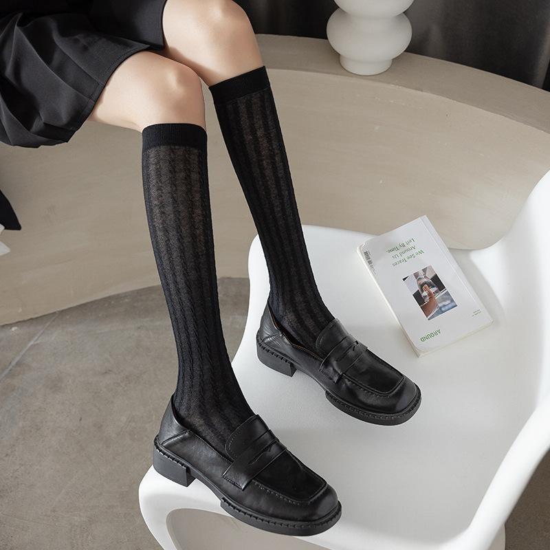Calze da donna stile giapponese Calzini alti al ginocchio Calzini lunghi in nylon trasparente ultrasottile Calzini al ginocchio JK Lolita per ragazze dolci