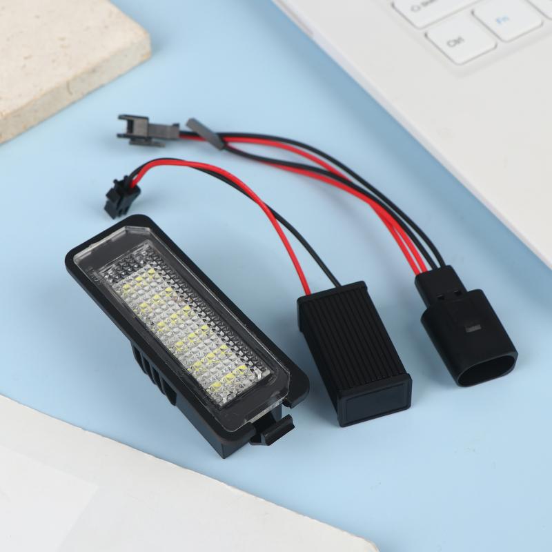 1/2pcs 12V Car's LED License Plate Lights For CC Eos Golf 4 5 6 7 LED Number License Plate Lights With Canbus Exterior Accessor
