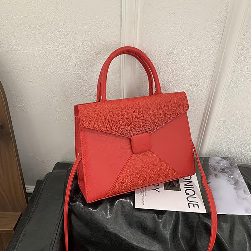 Fashion High-end Leather Texture Tote Bag Design Sense Commute All-matching Light Luxury Shoulder Bag Women's Pop Crossbody Bag