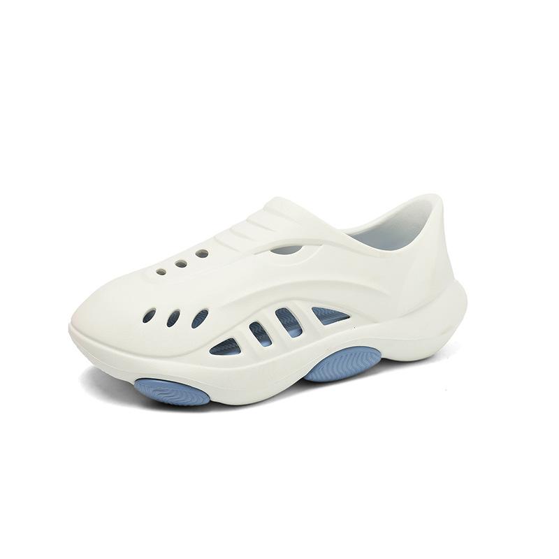 

Hole shoes men s summer wear non-slip stepping on shit feeling thick-soled bag head half slippers outdoor sports driving beach sandals 40-41