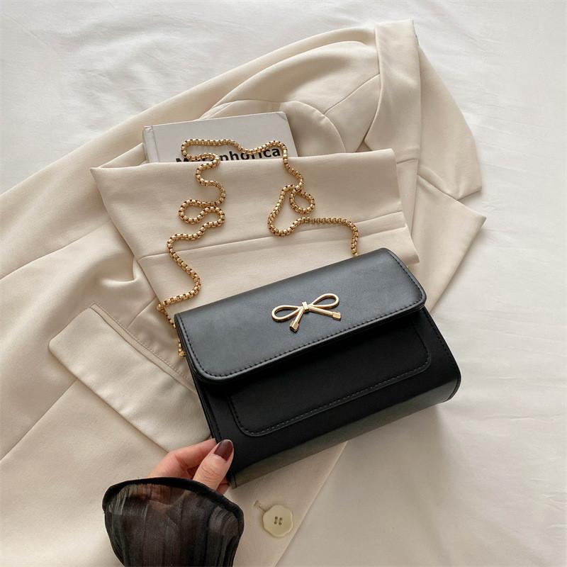 Fashionable Street Style Women s Simple Underarm Bag Compact Medium Size Handbag чёрный