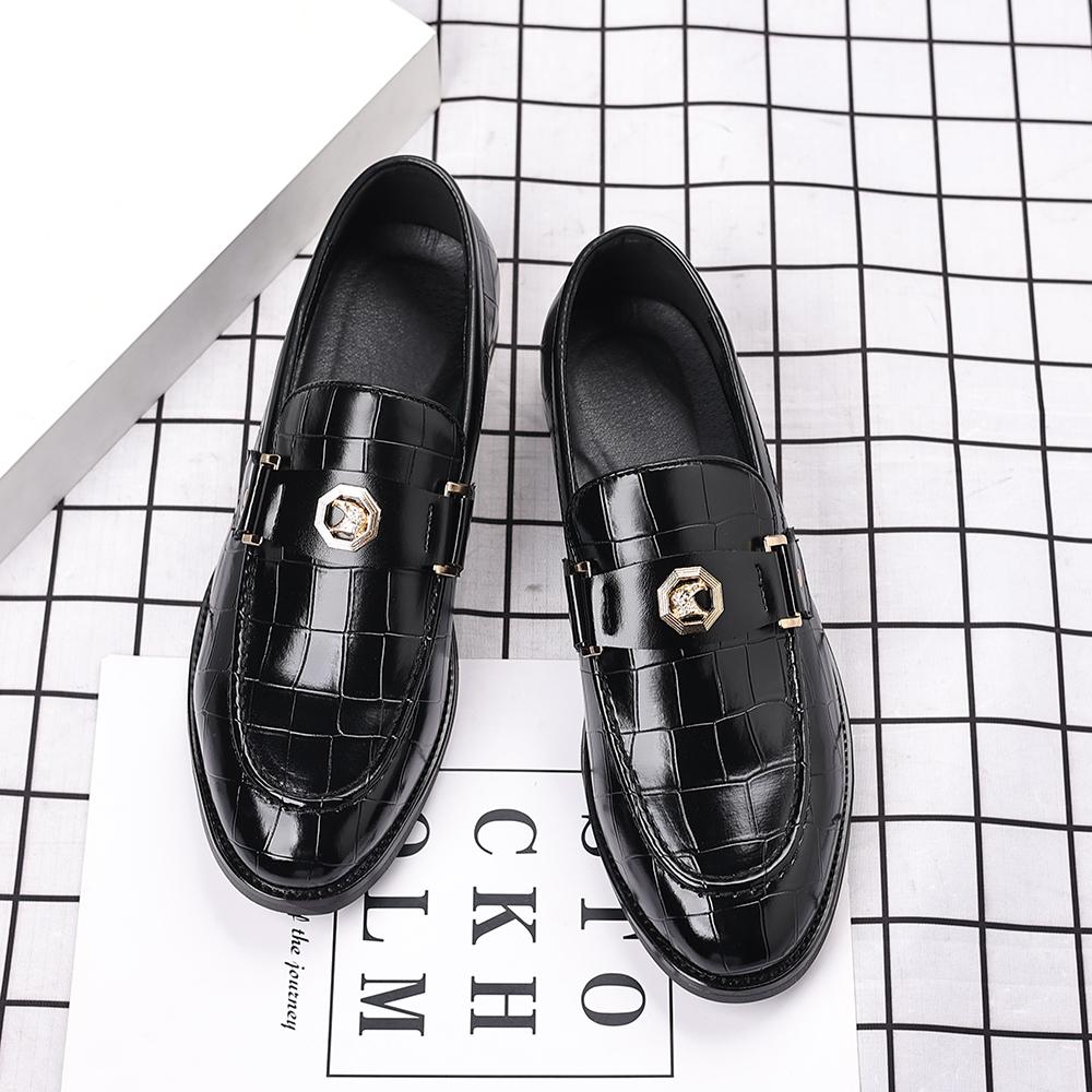 Tendenza Nuove Scarpe da Uomo in Pelle Verniciata con Motivo Coccodrillo Marca Designer Mocassini da Guida Scarpe Formali da Matrimonio Homecoming
