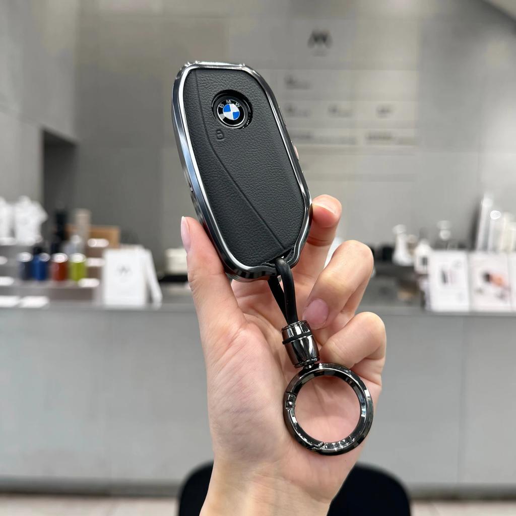BAES5 New 2025 NEW Metal Car Key Case Cover Shell Fob For BMW i7 X7 G07 LCI iX I20 X1 U11 7 Series G70 G09 XM U06 G81 M3 2023 Protecto