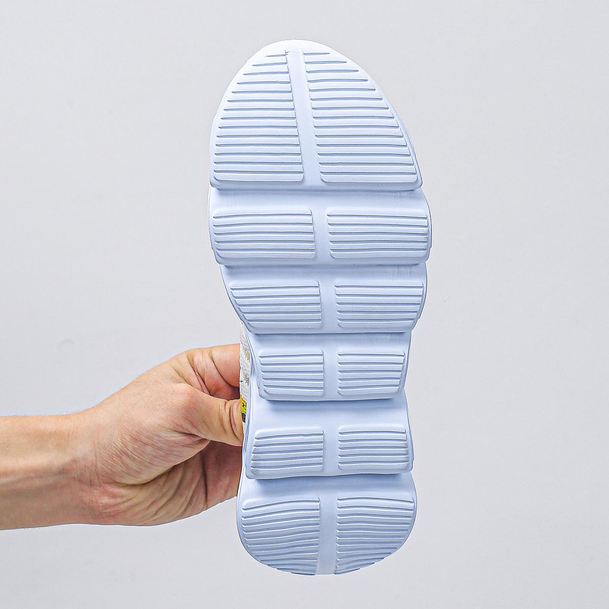 Модные женские вязаные кроссовки с принтом бабочек — фото 6