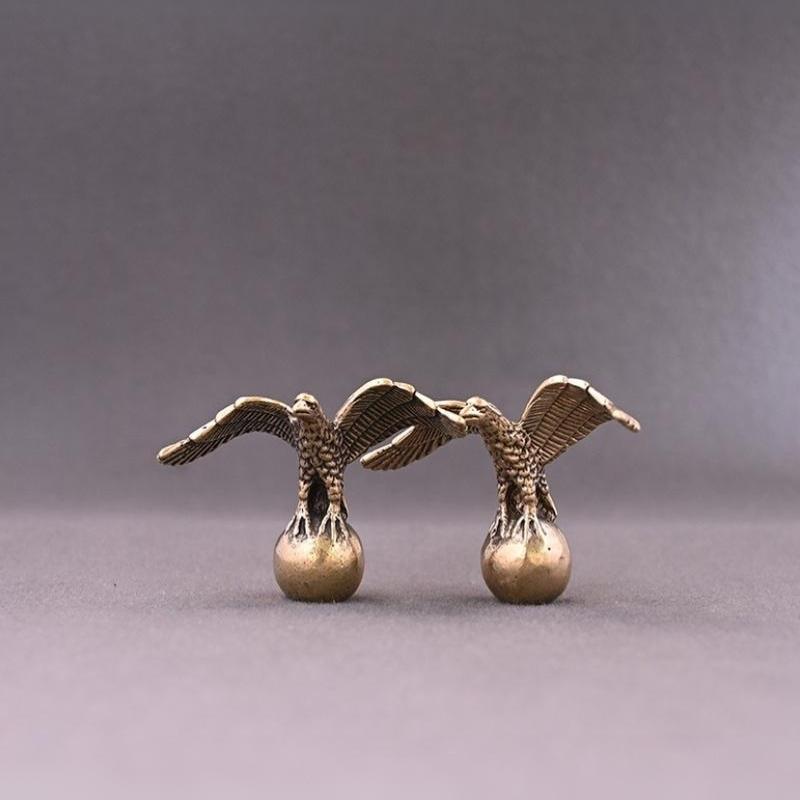 Handmade Brass Eagle Ornaments Accessories Vintage Pure Copper Bird Desk Decor Accessories Animal Home Decoration Mini Figurines