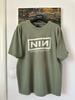 2000er Nine Inch Nails Grafik T-Shirt Militärgrün Kurzarm Unisex-Shirt Baumwolle Oversize Große Größe