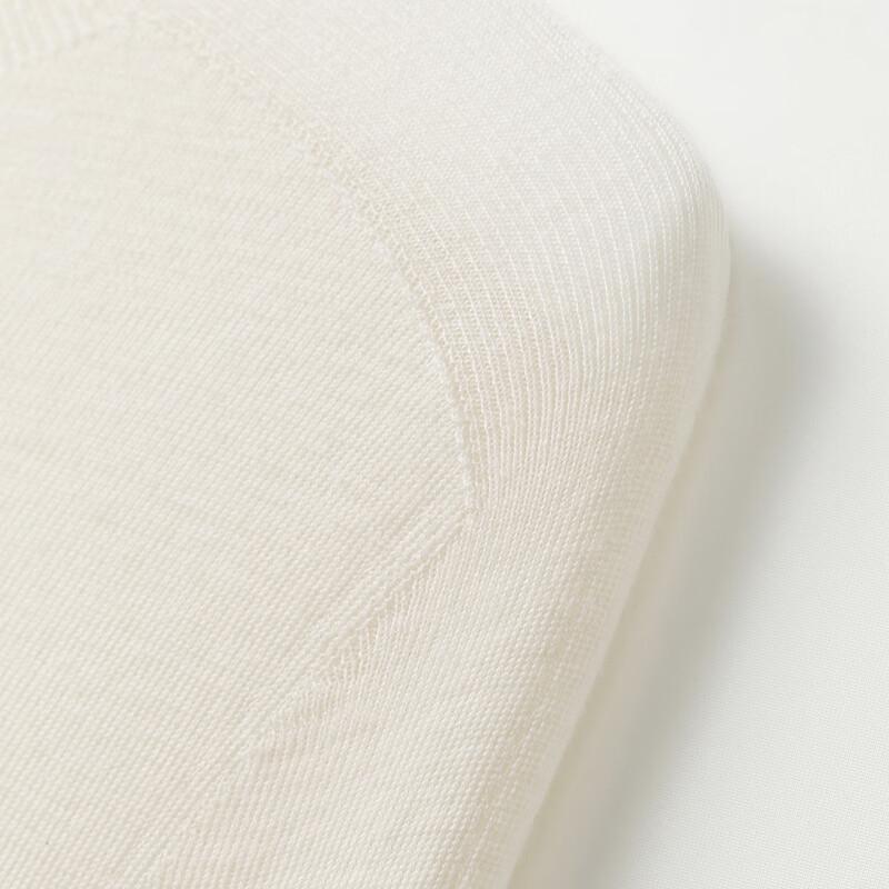 Broadcast Elegant Stand-Collar Long-Sleeve Knit Sweater