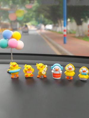 Accesorii pentru interiorul mașinii – Jucării auto şi decorațiuni