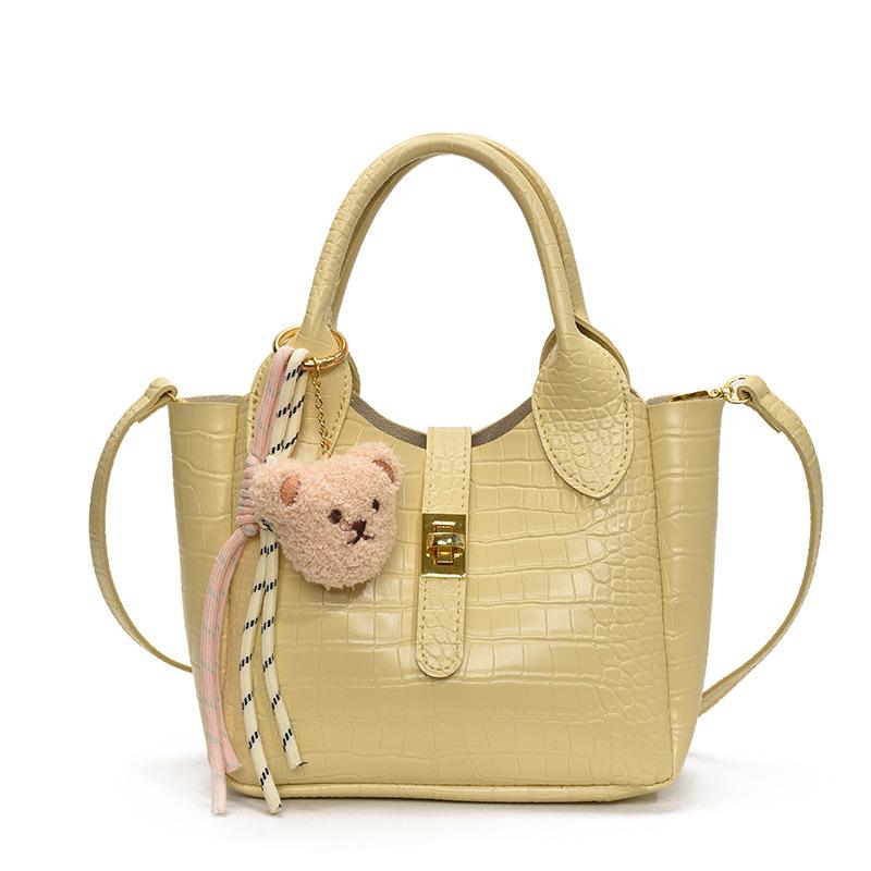 Handbag Women's New Trendy Fashion Versatile Shoulder Crossbody Bag