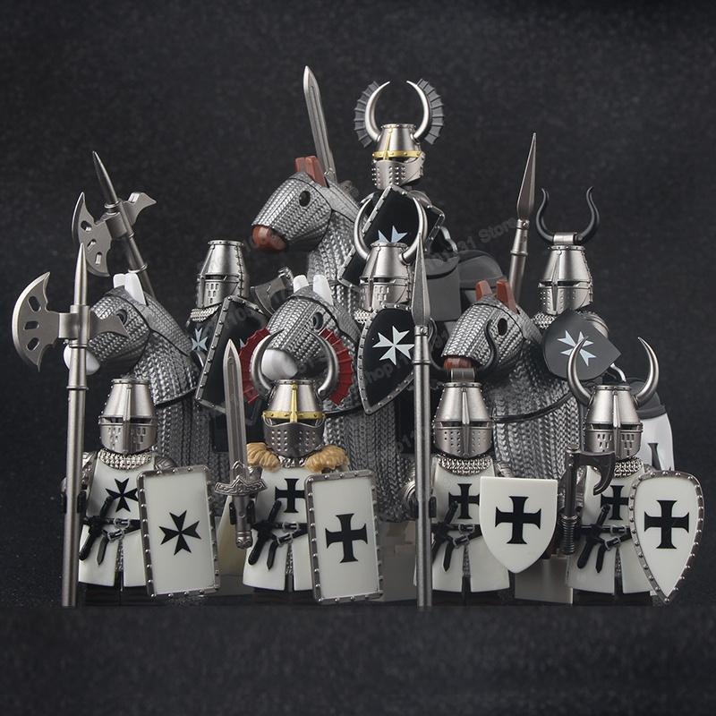 Bai Fen Bai Dolls And Toys Unisex Kids Medieval Knight Serie Figures Building Blocks Warrior Soldiers Guards Lion Heart Hospital Teutonic Knight Battle Pastor Kid Gift