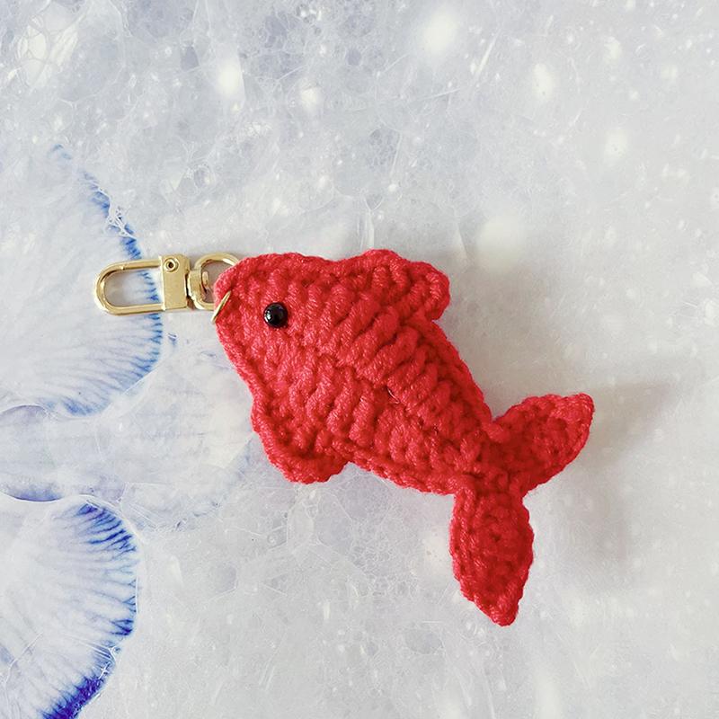 Kreative Cartoon Wolle Häkeln Niedlicher Kleiner Fisch Schlüsselanhänger Anhänger Gewebter Schlüsselring Taschenanhänger Hängende Dekoration
