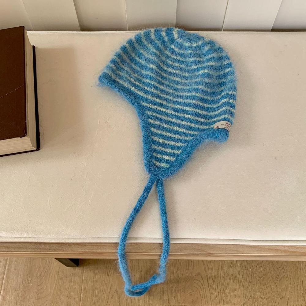 

Cold-proof Knitted Hat Windproof Pullover Hat Fashion Warm Woolen Hat Woman Girl Blue White