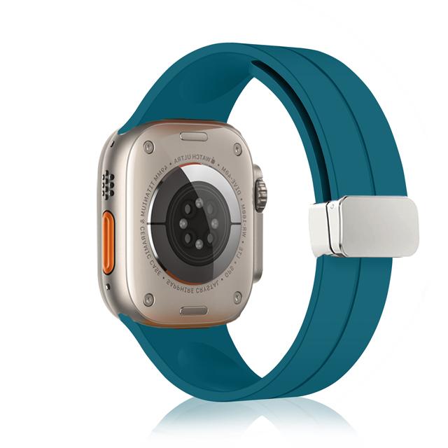 Strap For Apple watch ultra 3 2 band 44mm 45mm 49mm 40mm 41mm 46mm Magnetic Silicone Bracelet correa iWatch Series 8 se 9 10 11