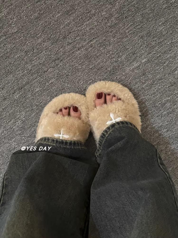 

Повседневные пушистые тапочки на толстой подошве для женской осенне-зимней носки 2025 новый трендовый повседневный универсальный моп-перекресток на плоской подошве 40 хаки