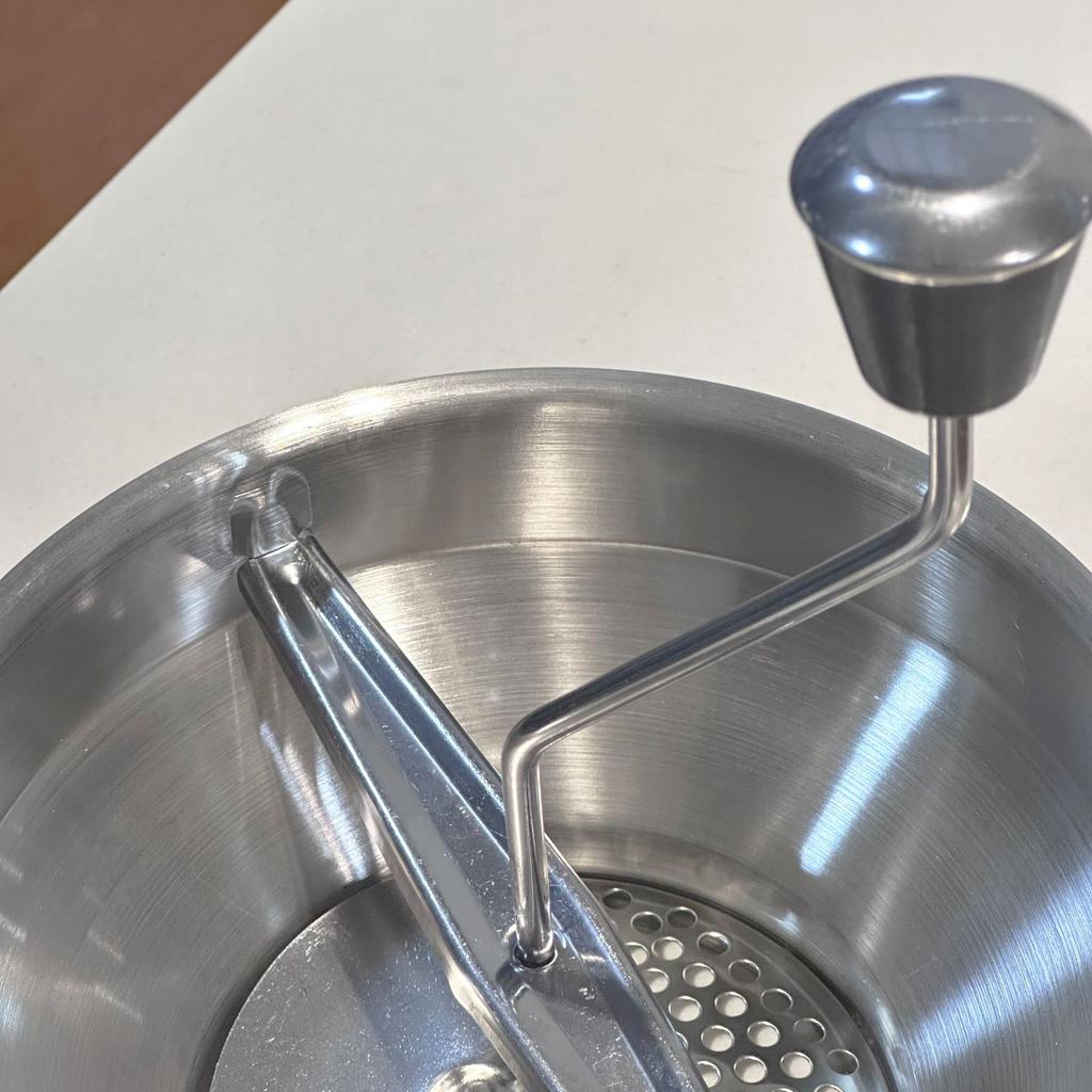 Morse Stainless Steel Rotary Food Mill Great For Making Puree Soups Of Vegetables Creative Kitchen Tools