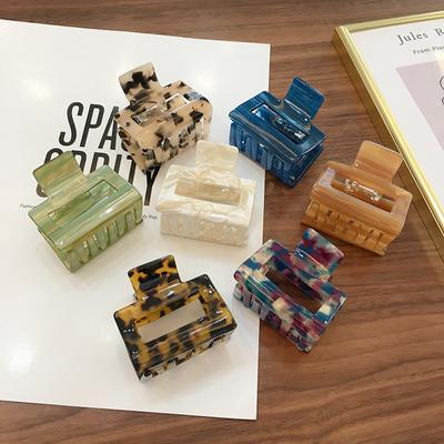 Vintage Hair Clips for Girls Acetate Claw Clip Elegant Colorful Square Hollow Out Hair Claw Girls Hair Accessories Hair Clip