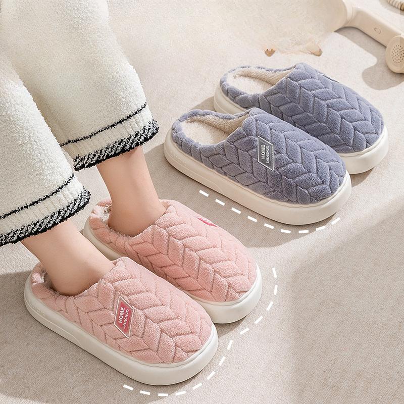 Neuartige Indoor-Anti-Rutsch-Warm-Baumwollschuhe mit dicker Sohle zum Tragen im Freien