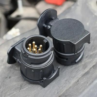 Cuplaje și accesorii pentru remorci